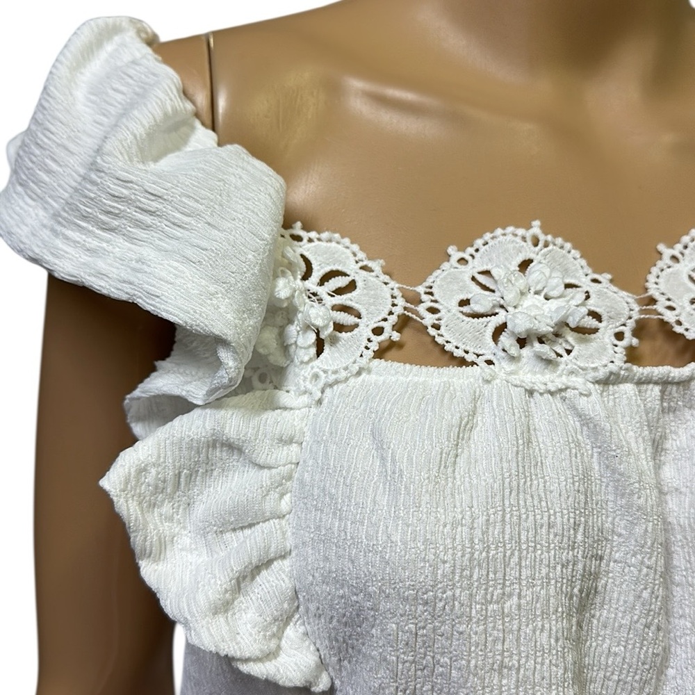 Ava Rose White Ruffled Off Shoulder Lace Embellished Blouson Top Womens Large - Picture 3 of 11